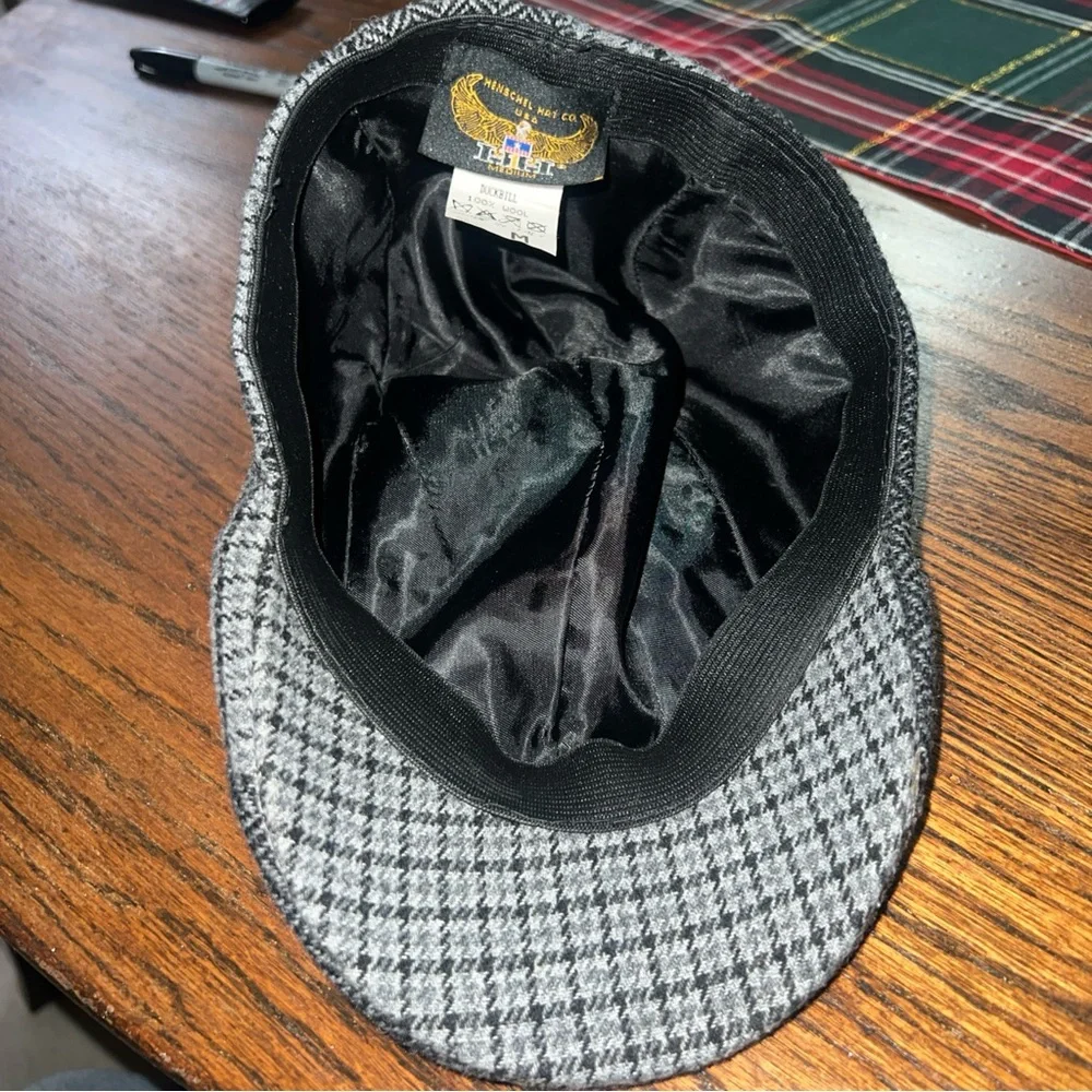 Henschel Hat Co. Plaid Patchwork Grey Golf Newsboy Cabbie Hat. Sz M 100% Wool